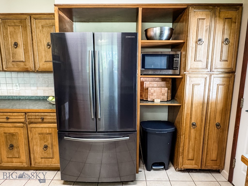 607 Meadowlark Lane, Livingston MT 59047