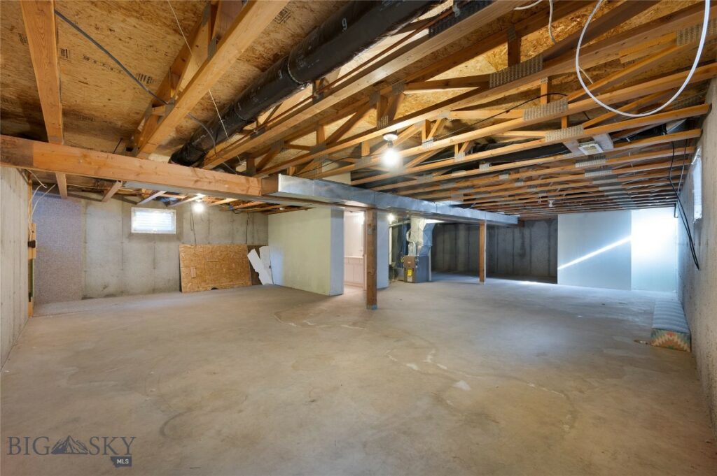 607 N Hoffman Street, Belgrade MT 59714