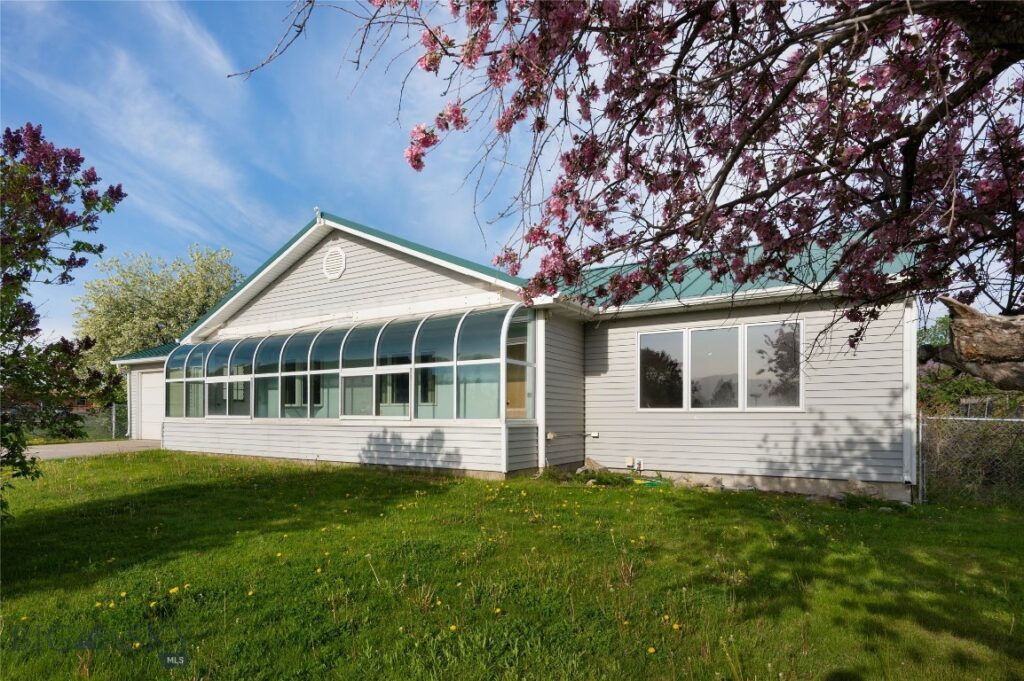 607 N Hoffman Street, Belgrade MT 59714