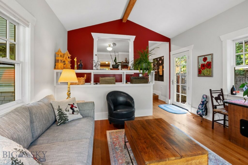 607 S 7Th Avenue, Bozeman MT 59715