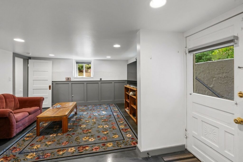 607 S 7Th Avenue, Bozeman MT 59715