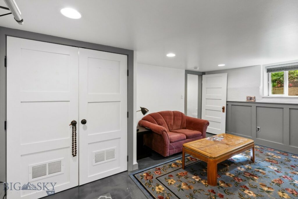 607 S 7Th Avenue, Bozeman MT 59715