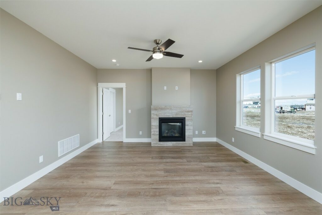 607 Spaniel, Belgrade MT 59714
