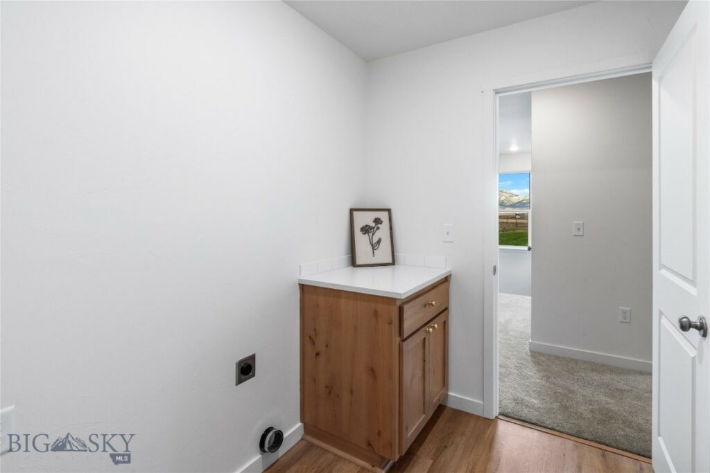 608 Mira Way, Belgrade MT 59714