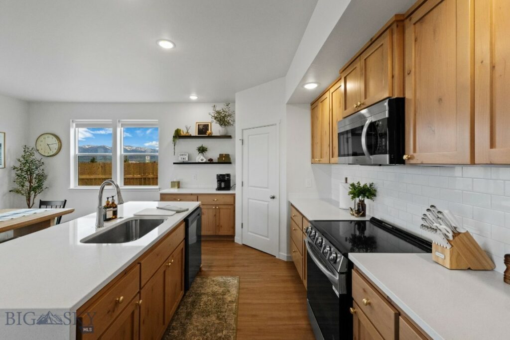 608 Mira Way, Belgrade MT 59714