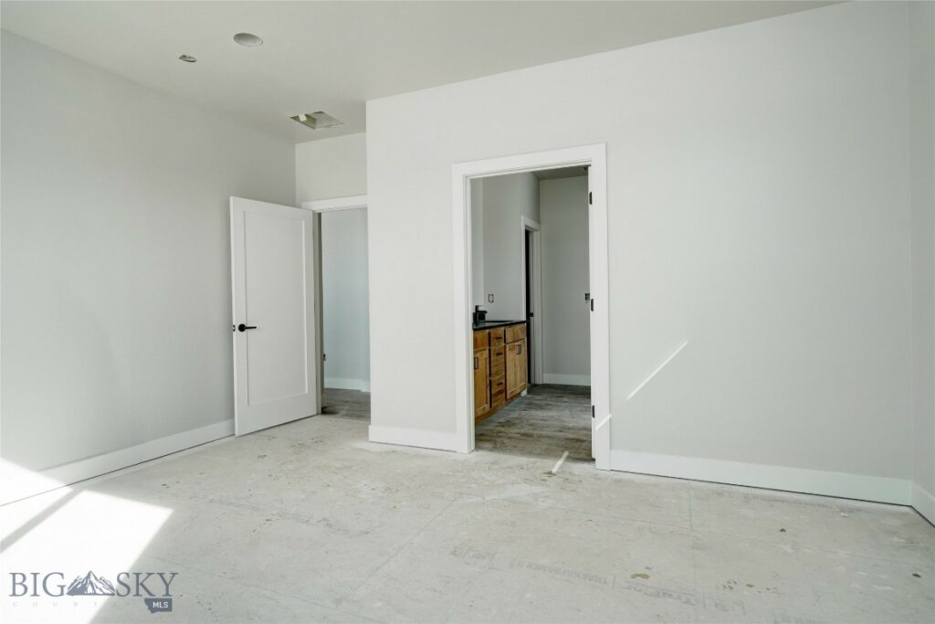 608 Spaniel Lane, Belgrade MT 59714