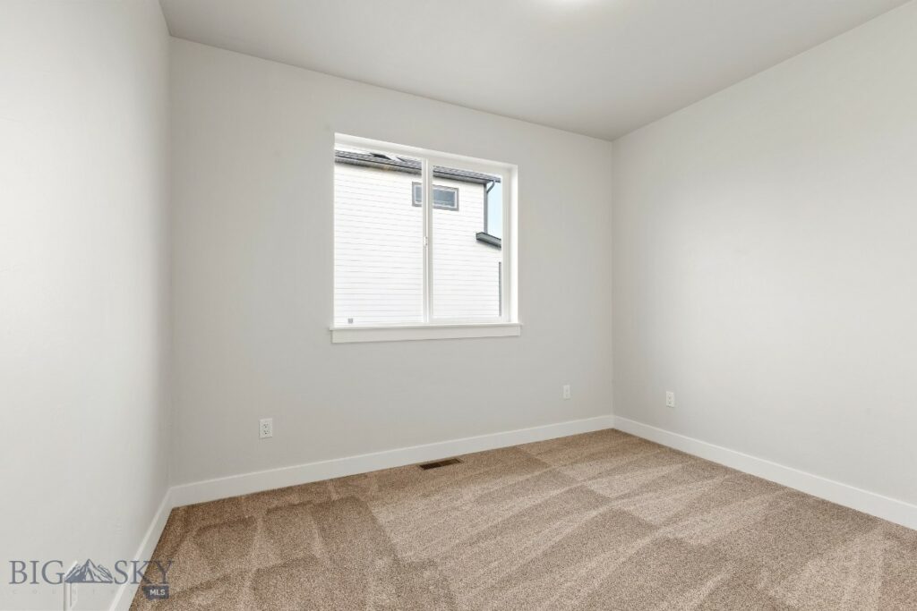 608 Spaniel Lane, Belgrade MT 59714