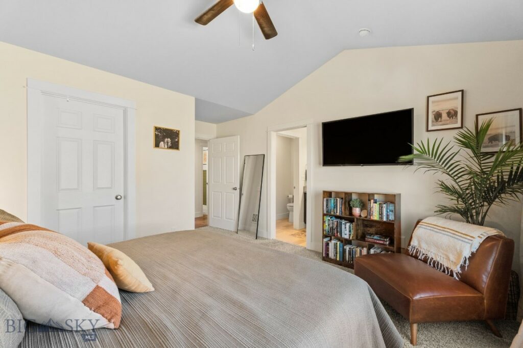 609 Pierre Street, Belgrade MT 59714