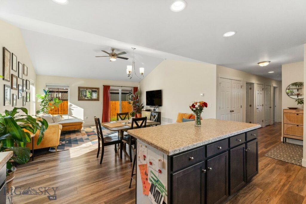 609 Pierre Street, Belgrade MT 59714