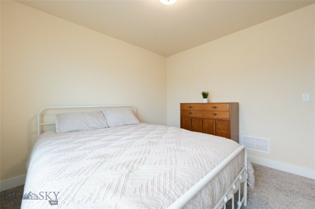 609 Snow Ghost, Belgrade MT 59714