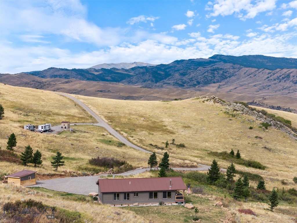 61 Antelope Flats, Livingston MT 59047