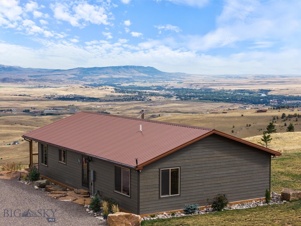 61 Antelope Flats, Livingston MT 59047