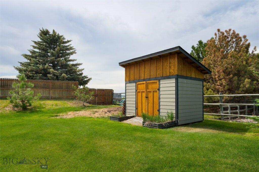 61 Painted Pony Drive, Belgrade MT 59714