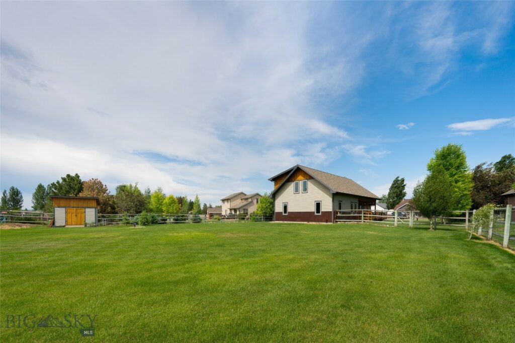 61 Painted Pony Drive, Belgrade MT 59714