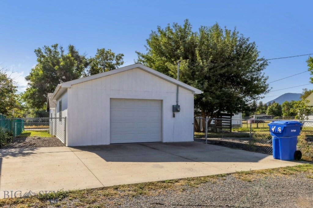 610 W Front Street, Livingston MT 59047