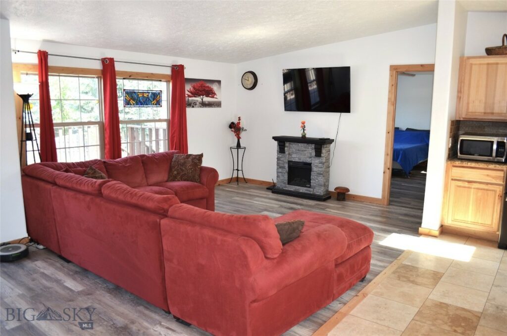 6108 Shadow Circle, Bozeman MT 59715