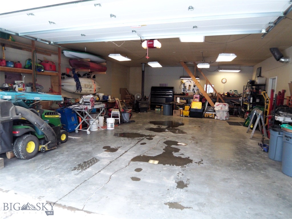 6108 Shadow Circle, Bozeman MT 59715