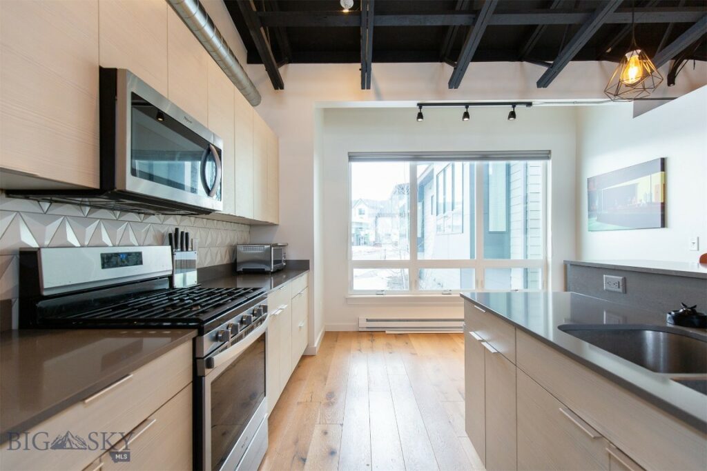 611 Nikles Drive, Bozeman MT 59715