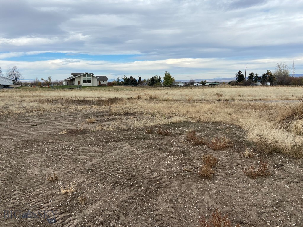 6114 SPRINGHILL Road, Belgrade MT 59714