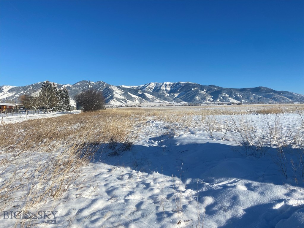6114 SPRINGHILL Road, Belgrade MT 59714