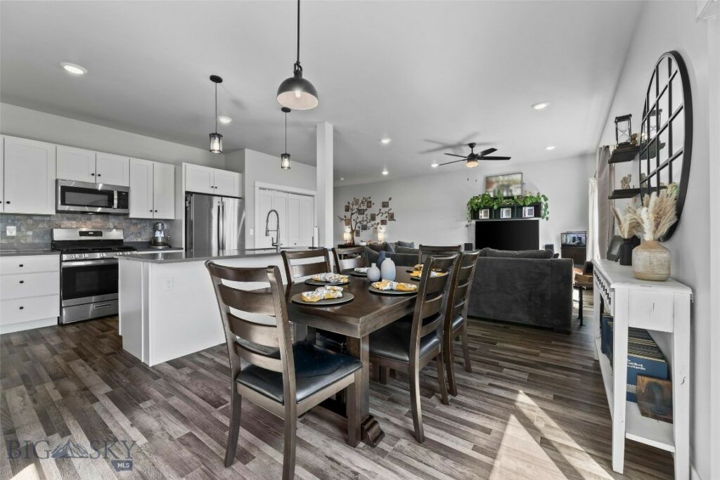 612 Winston Lane, Belgrade MT 59714