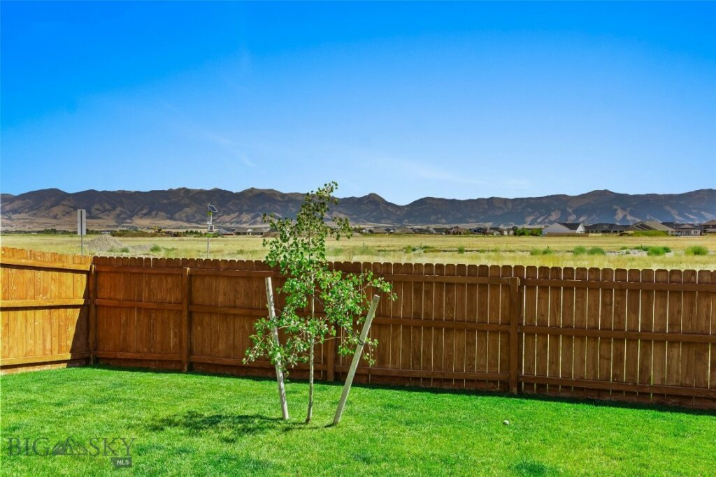 612 Winston Lane, Belgrade MT 59714