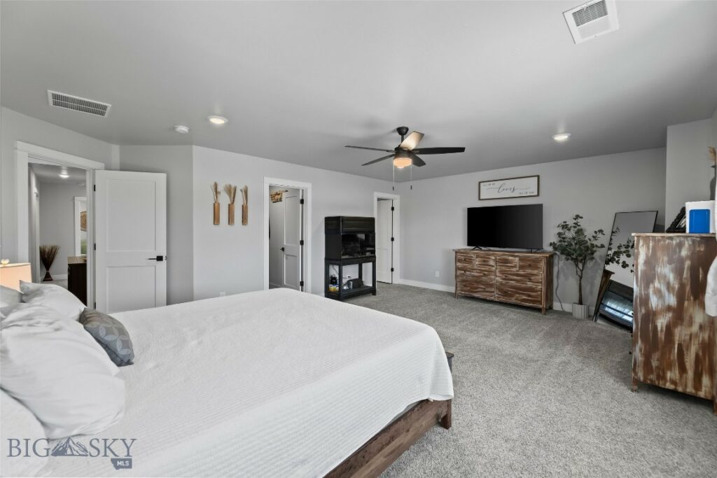 612 Winston Lane, Belgrade MT 59714