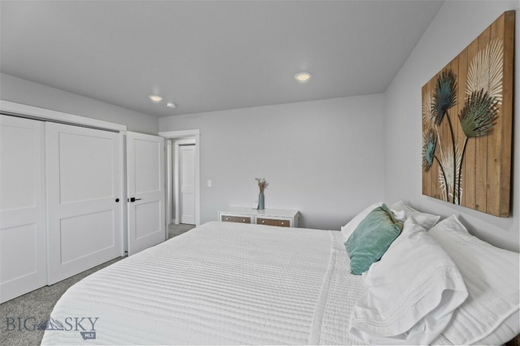 612 Winston Lane, Belgrade MT 59714