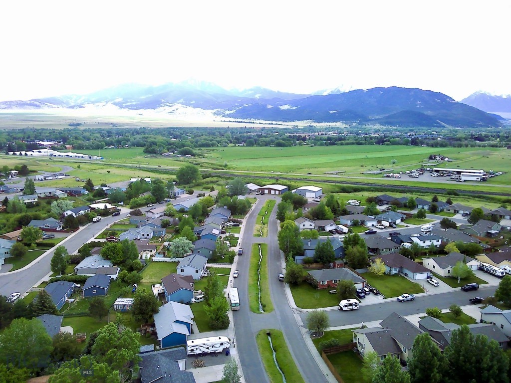 616 Comet, Livingston MT 59047