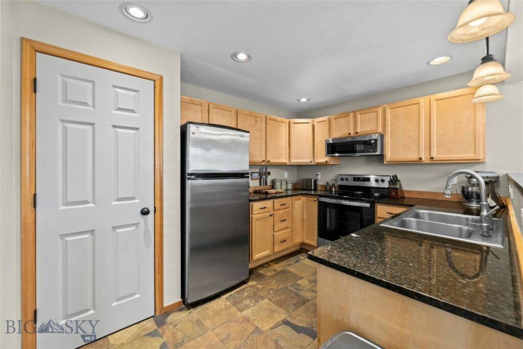 617 N 5th Avenue, Bozeman MT 59715