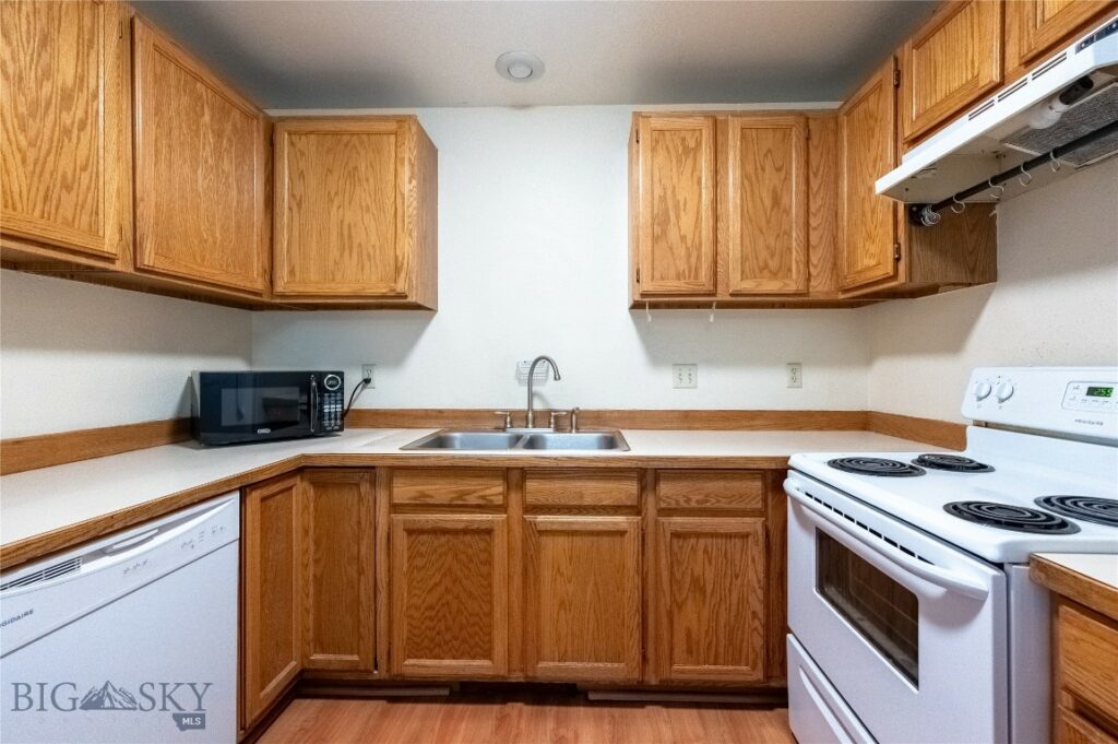 617 S 9th, Bozeman MT 59715