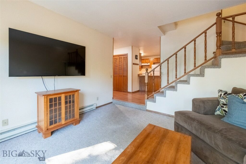 617 S 9th, Bozeman MT 59715