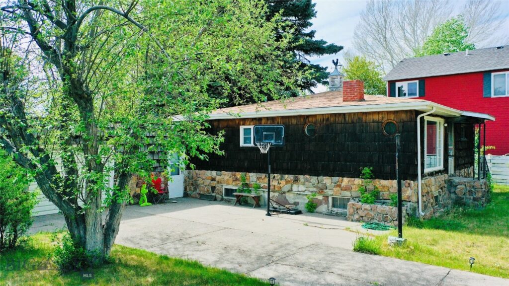 620 S 10th Street, Livingston MT 59047