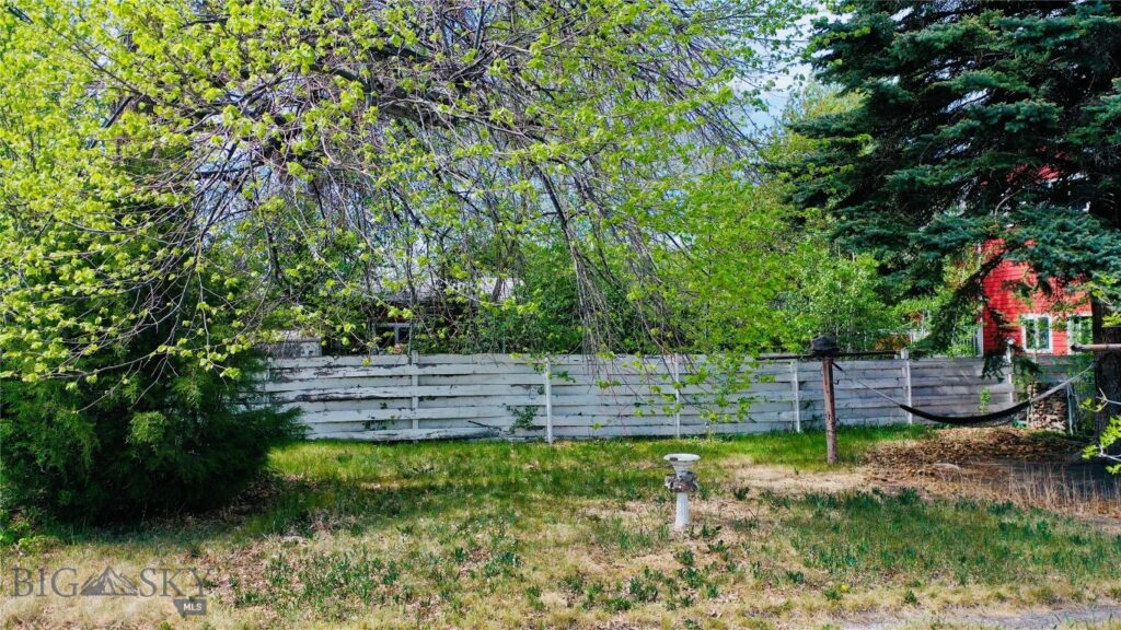 620 S 10th Street, Livingston MT 59047