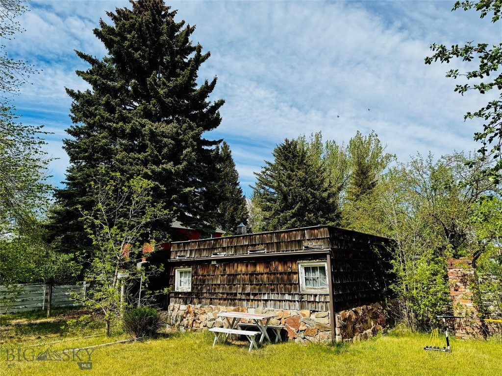 620 S 10th Street, Livingston MT 59047