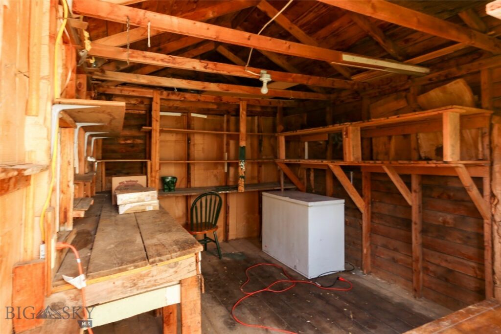 620 S 12th Street, Livingston MT 59047