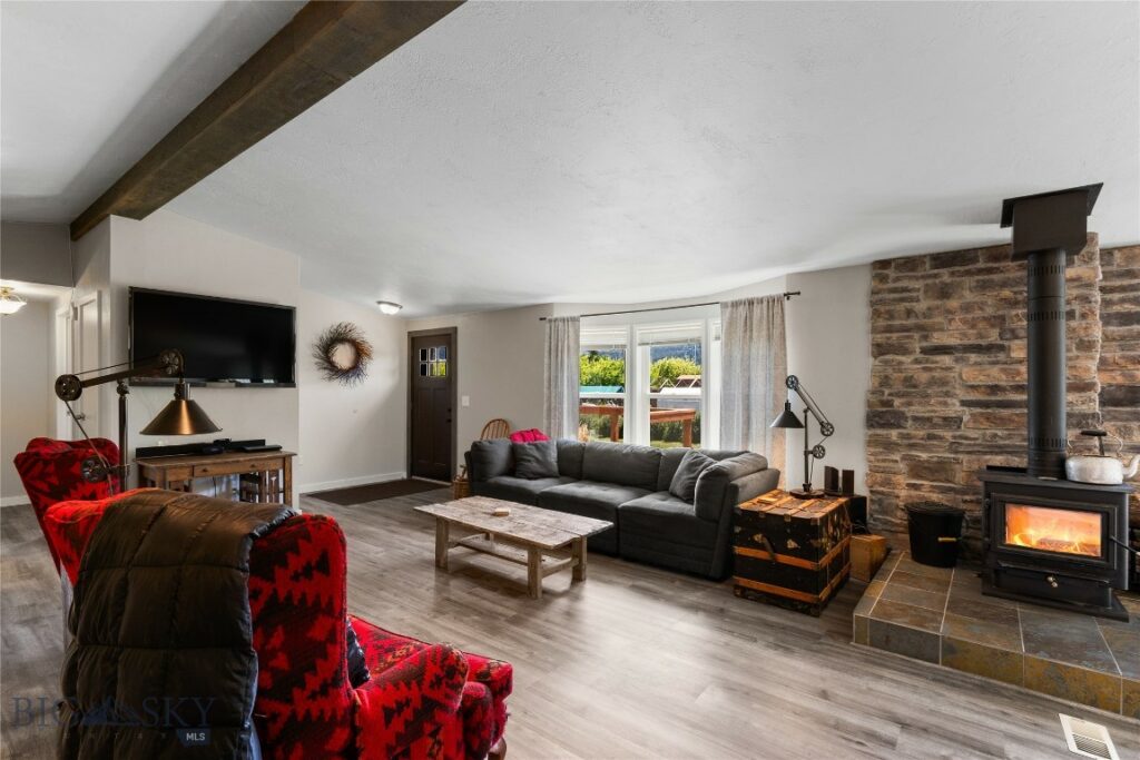 6218 Shadow Circle, Bozeman MT 59715