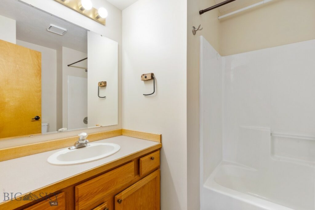 623 S 15th Avenue, Bozeman MT 59715