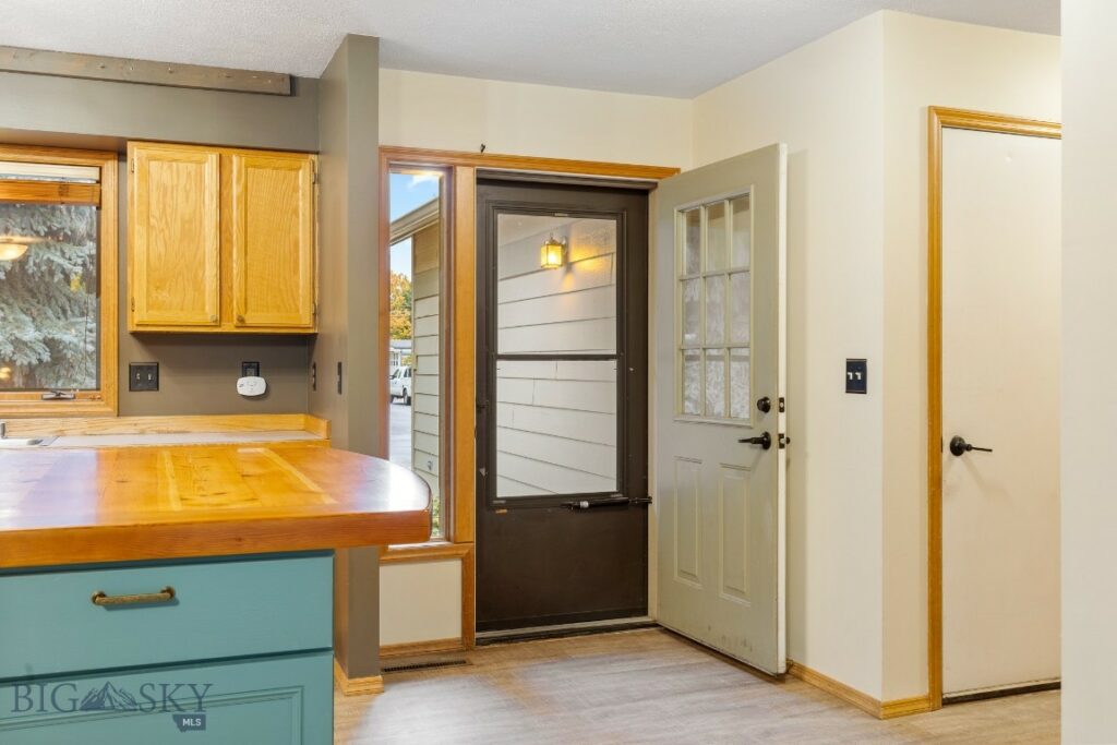 623 S 15th Avenue, Bozeman MT 59715