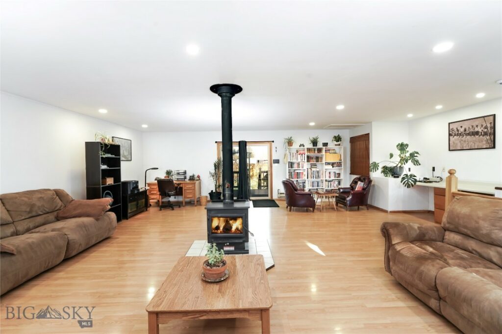 624 N 2nd Street N, Livingston MT 59047