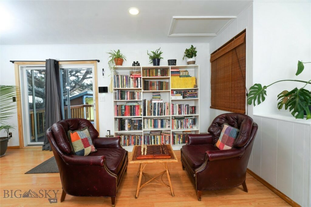 624 N 2nd Street N, Livingston MT 59047