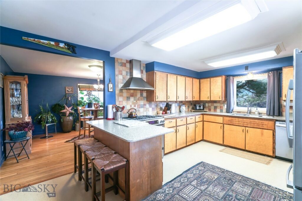 624 N 2nd Street N, Livingston MT 59047