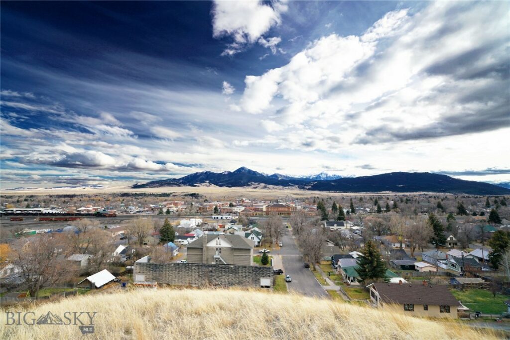 624 N 2nd Street N, Livingston MT 59047