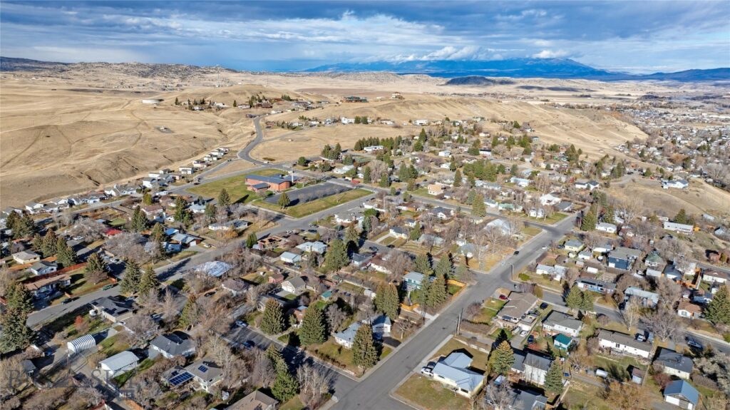 624 N 2nd Street N, Livingston MT 59047