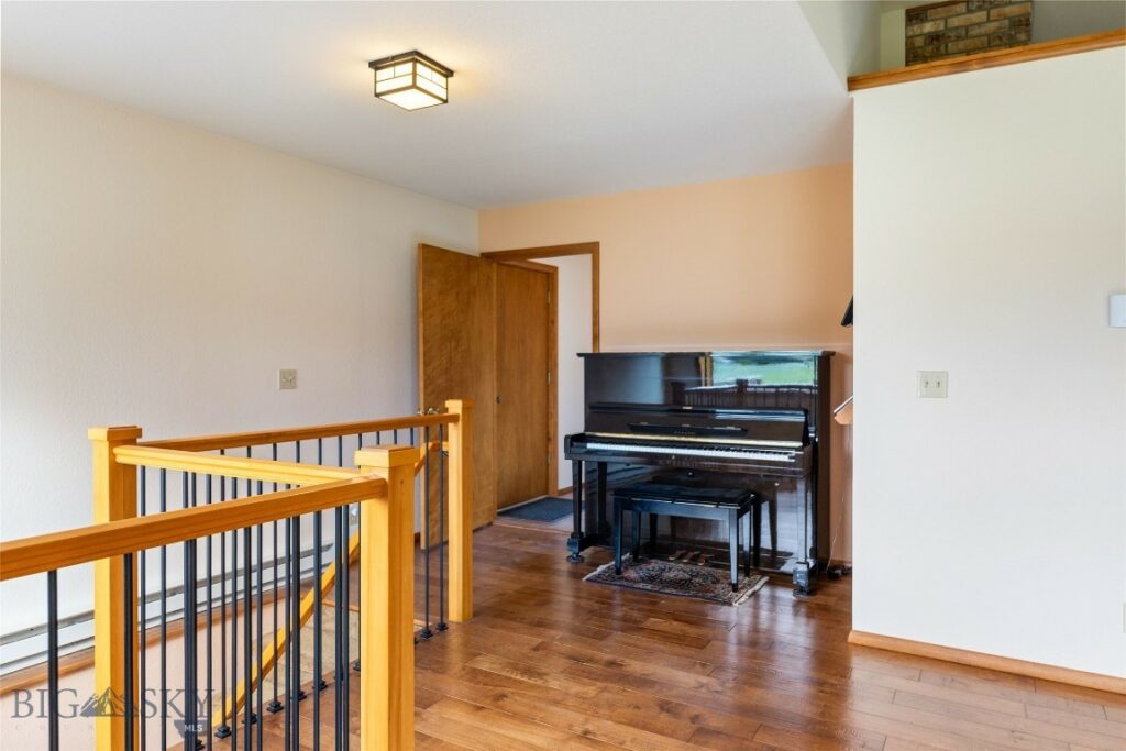 6280 Alamosa Lane, Bozeman MT 59718