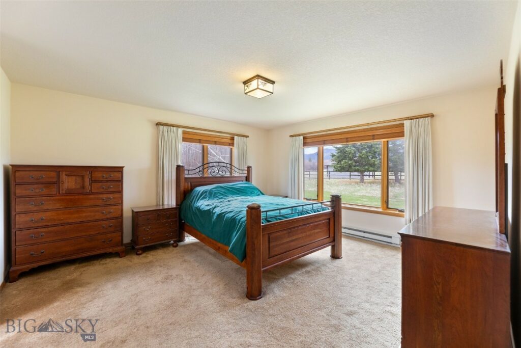 6280 Alamosa Lane, Bozeman MT 59718