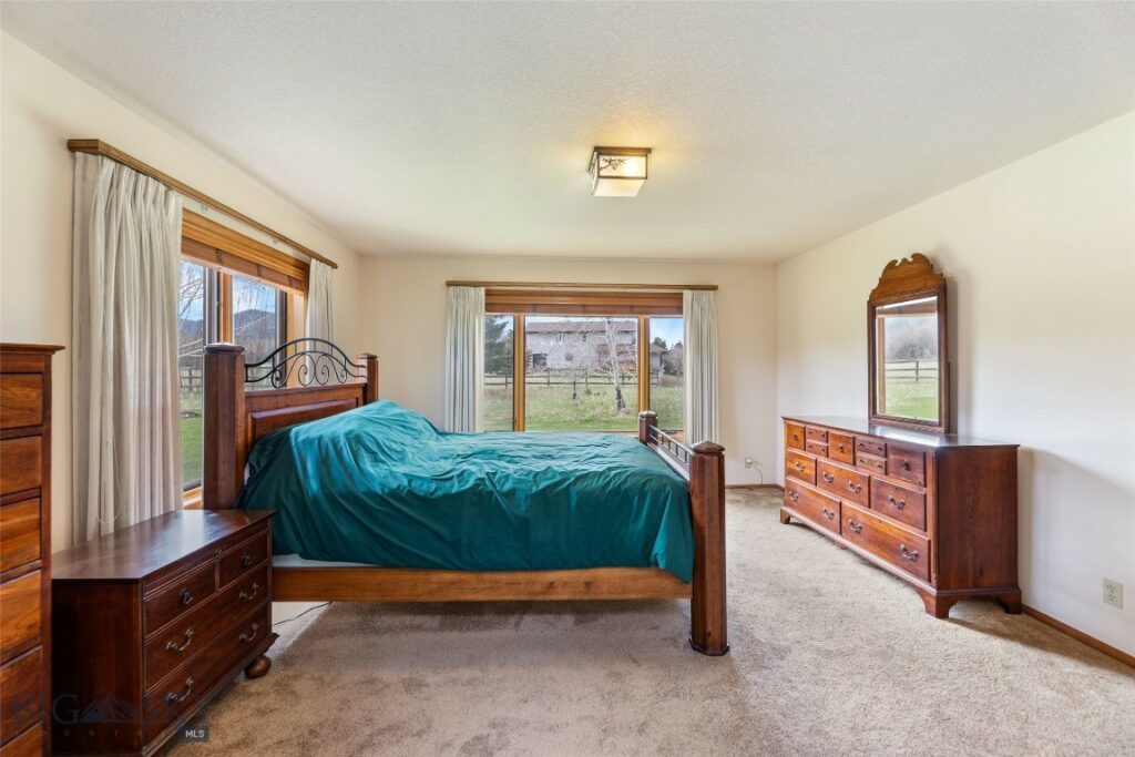 6280 Alamosa Lane, Bozeman MT 59718