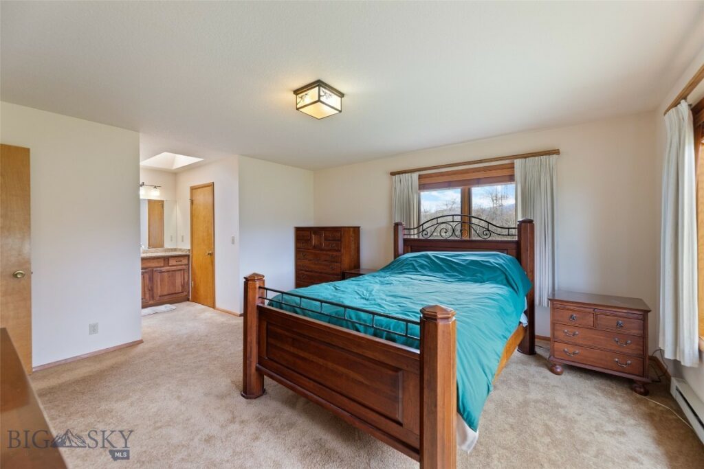 6280 Alamosa Lane, Bozeman MT 59718