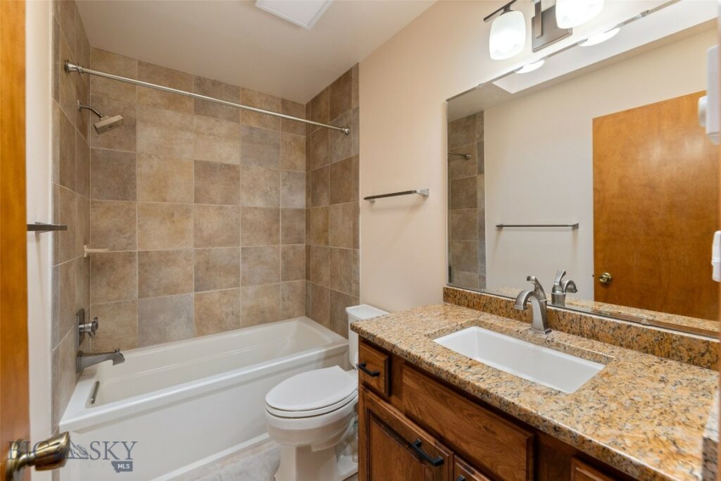 6280 Alamosa Lane, Bozeman MT 59718
