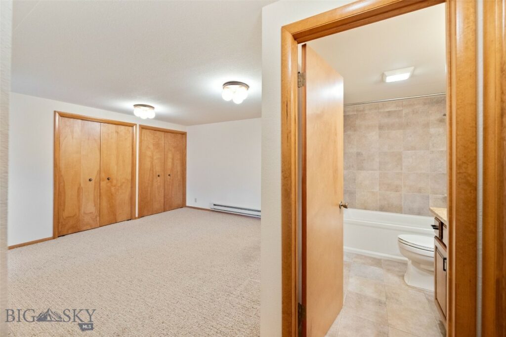 6280 Alamosa Lane, Bozeman MT 59718